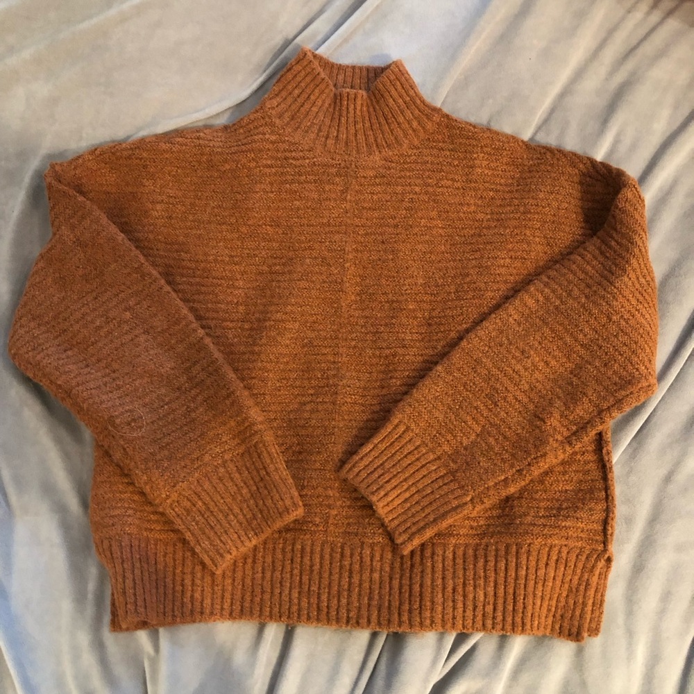 ONLY Mock Neck Rust Sweater Size Small